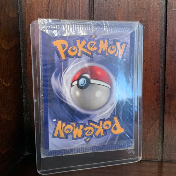 First Edition Holographic Machamp Pokémon card Factory Sealed 1st - Picture 3 of 4